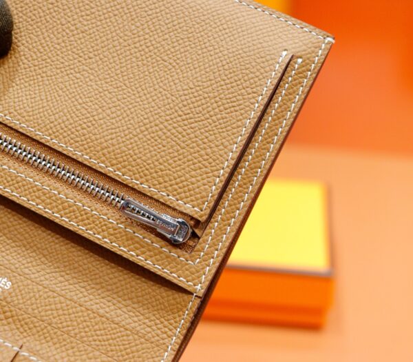 Joe Luxury Beran Short Wallet Epsom Leather Gold Brown Silver Hardware 10.5cm Full Handmade
